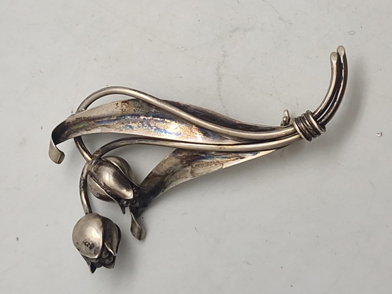 Broche John. L. - 830 sølv 