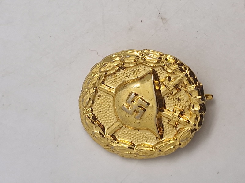 Verwundetenabzeichen Gold - efterkrigs 