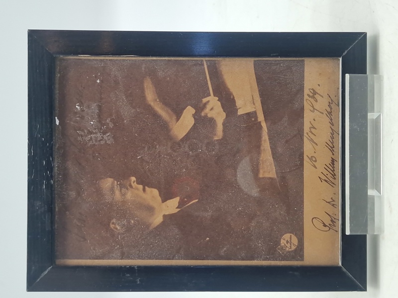 Original Prof. Dr. Willem Mengelberg autograf, dateret den 16. november 1939. Han var en anerkendt hollandsk dirigent, kendt for sine fortolkninger af komponister som Gustav Mahler og Richard Strauss