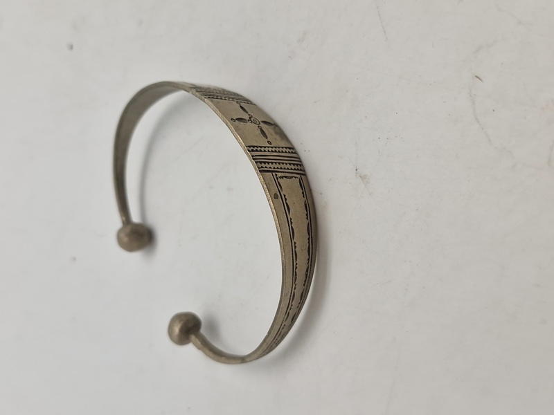 Ældre armring