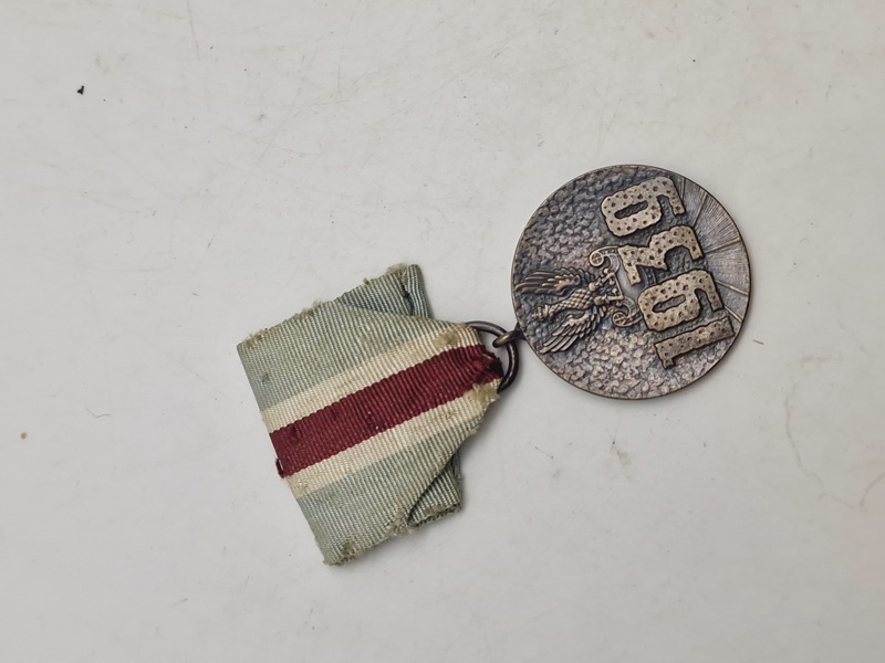 Original "Medalje for deltagelse i forsvarskrigen i 1939" (Polen) 