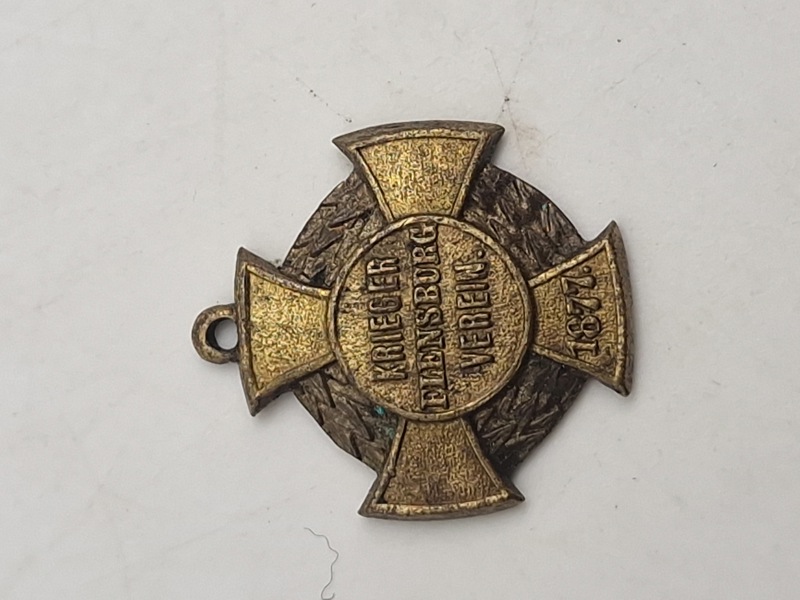 Original pin - "Krieger Flensburg Verein" fra 1877.