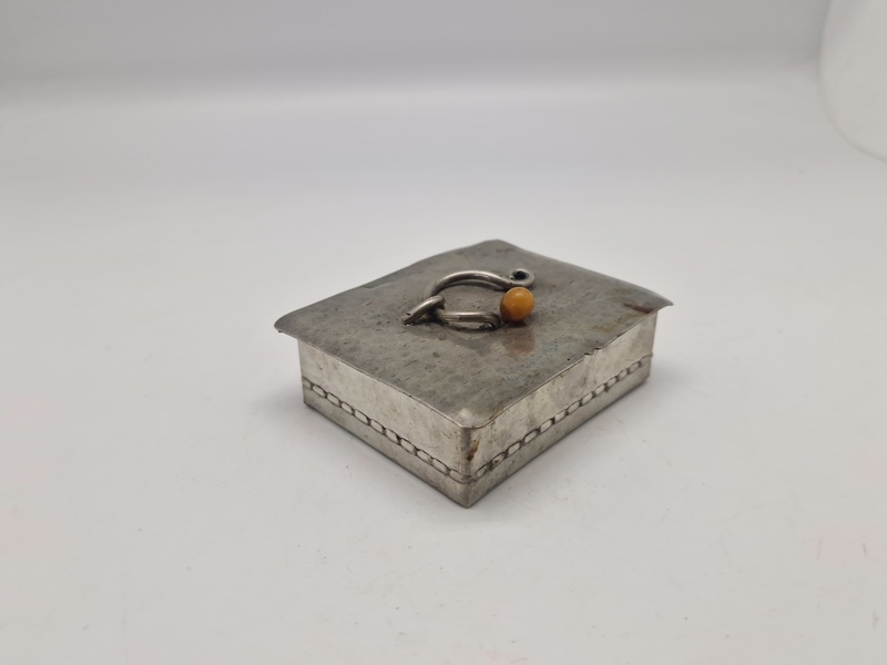 nouveau låsekasse, Dansk Kunst Tin, Danmark, begyndelsen af det 20. århundrede