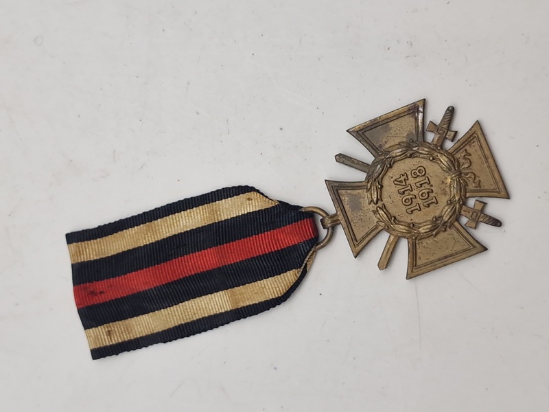 Originalt Frontkämpfer Ehrenkreuz / Hindenburg kreuz - Nölle & Hück
Lüdenscheid
