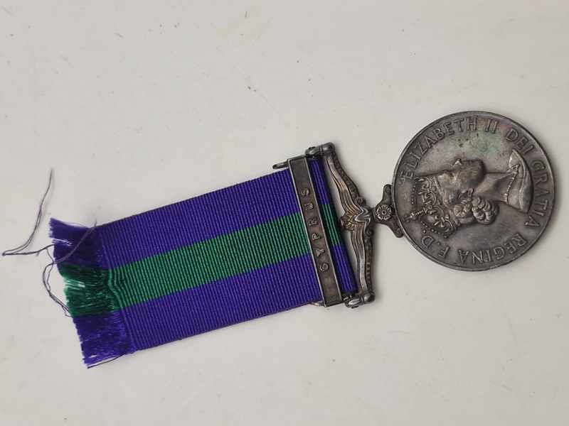 Original General Service Medal 1962 (GSM 1962) med spændet "CYPRUS"