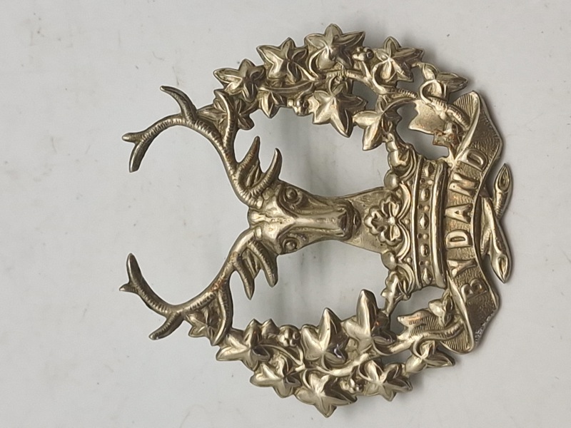 Originalt kepsmærke WW1/WW2  fra The Gordon Highlanders, et tidligere infanteriregiment i den britiske hær. 