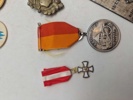 Lot diverse pins og nåle 