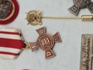 Lot diverse pins og nåle fra De Danske Forsvarsbrødre 