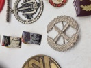 Lot diverse pins og nåle 