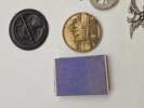 Lot diverse pins og nåle 