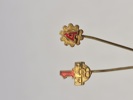 Lot diverse pins og nåle 