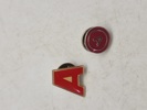 Lot diverse pins og nåle 