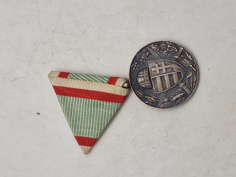 Original Hungarian War Commemorative Medal 1914-1918