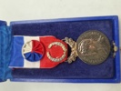 Original Médaille d'Honneur du Travail" (Arbejdets Æresmedalje) 