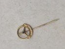 Mercedes pin 14 karat guld og safir for 1.000.000 Km 