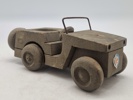 Original træ legetøjs bil lavet som Willys Jeep lige efter WW2 