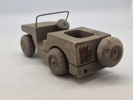 Original træ legetøjs bil lavet som Willys Jeep lige efter WW2 