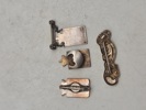 Lot kongemærker, Georg Jensen, sterlingsølv og emalje og ww2 DKB mærke af sølv 
