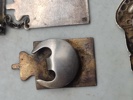 Lot kongemærker, Georg Jensen, sterlingsølv og emalje og ww2 DKB mærke af sølv 