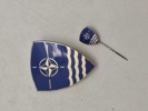 Originale NATO pins 