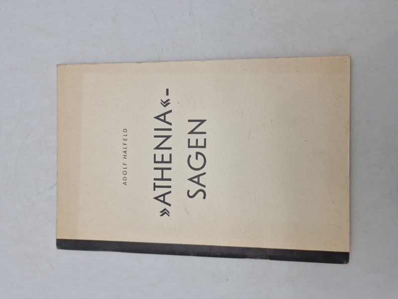 ATHENIA«-SAGEN" af forfatteren Adolf Halfeld. Bogen handler  om hændelsen med passagerskibet Athenia, som blev torpederet af en tysk ubåd i 1939, kort efter udbruddet af Anden Verdenskrig. 