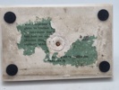 Sjælden Tysk marmor plade med granatsplint og teksten “Düppel 18/4 1864” med rest af historie bagpå 