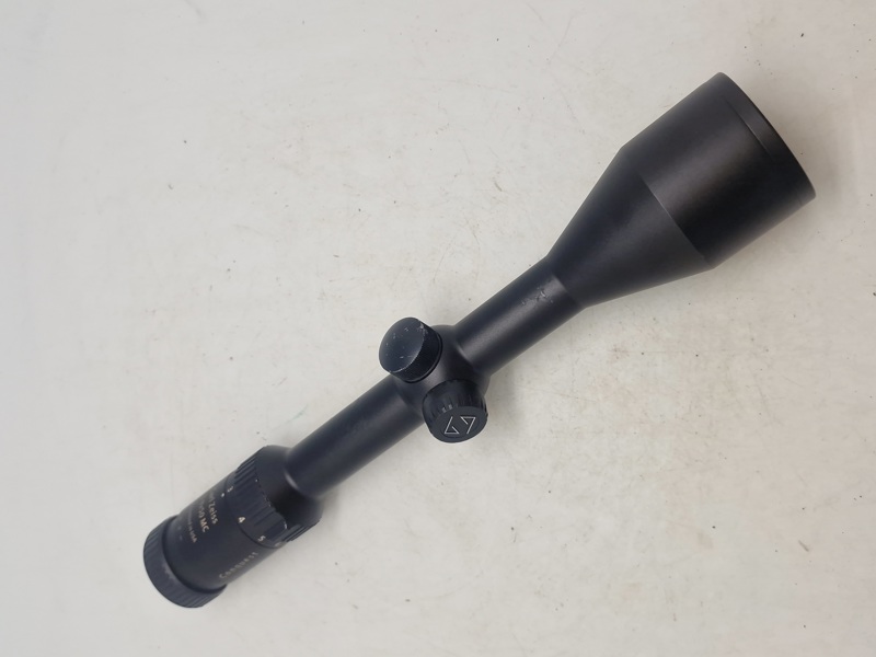 Zeiss kikkert med skade i glas 