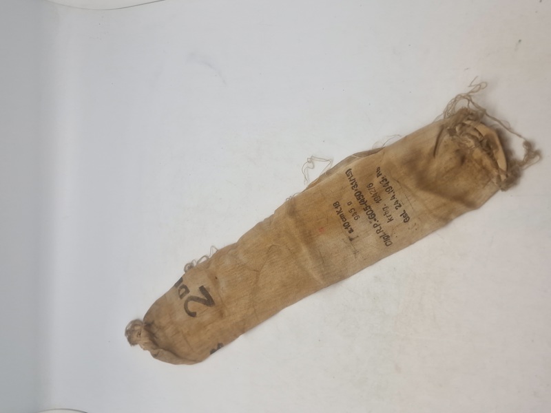 Tysk WWII - krudtpose af stof til granat: s. 10cm K18