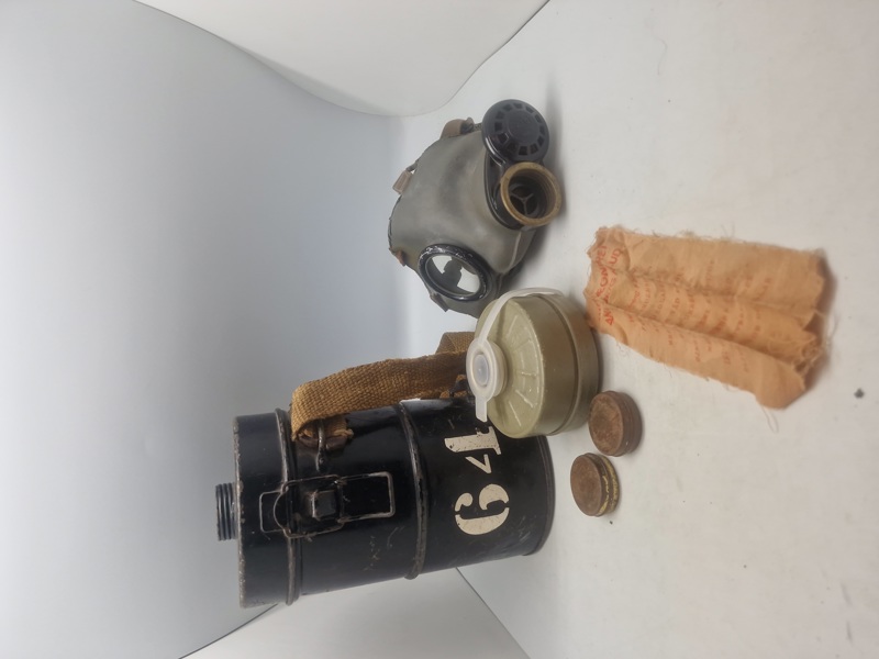 Originalt M/31 gasmaske hylster med anden maske