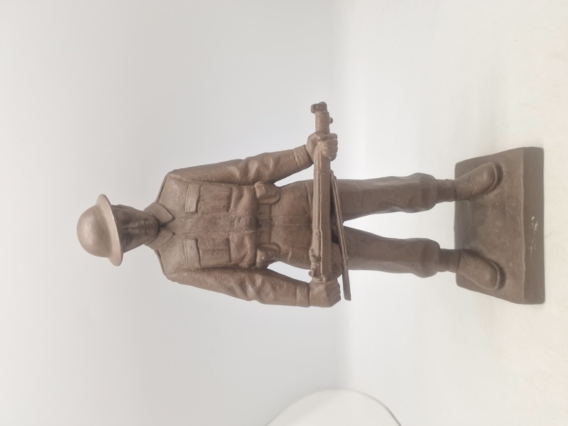 Original Svend Lindhardt (1898-1989) Figur allieret soldat med mangler