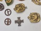 Lot diverse regimentsmærker 