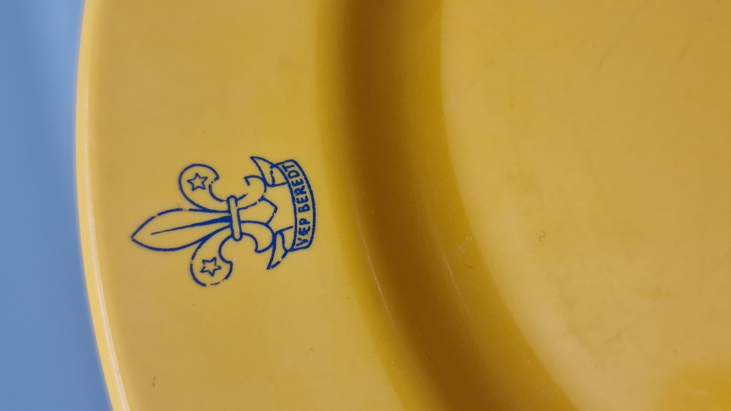 Original tallerken fra det danske spejderkorps