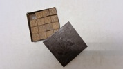 Gammelt originalt spil med nummereret træklodser