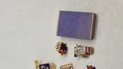 Samling diverse pins 