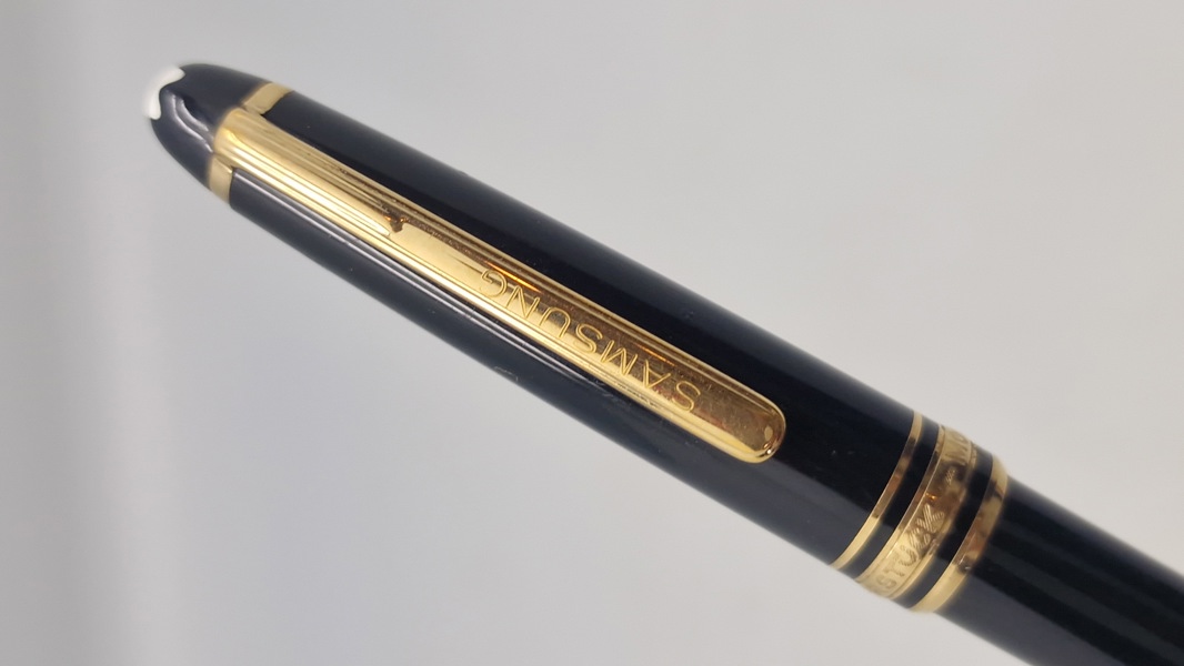 Original Mont Blanc Meisterstück kuglepen, med reklame for Samsung på clip 