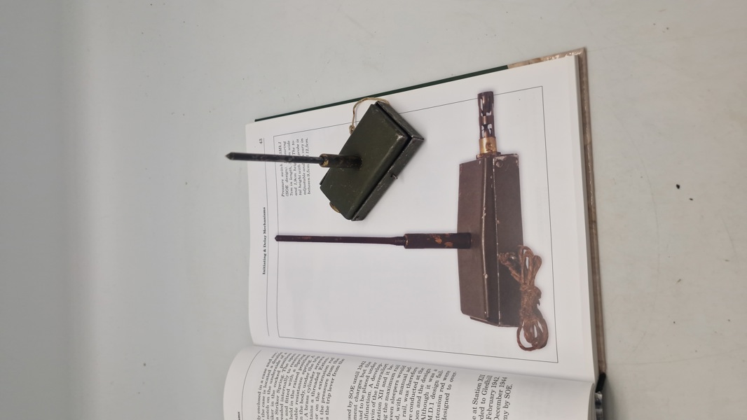 Original nedkastet SOE Pressure switch No.5Mh.1 (SOE design).