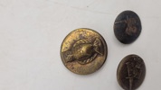 Samling knapper, bl.a. Akademisk Skyttekorps 