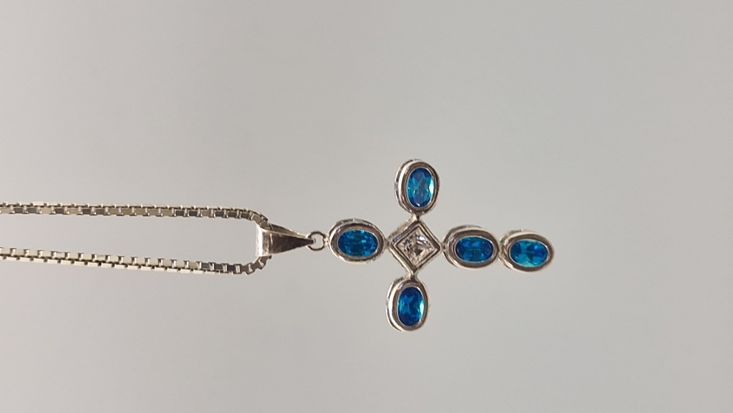 Sterlingsølv halskæde (Venezia) i form af kors