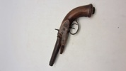 Dobbeltløbet perkussionspistol til restaurering