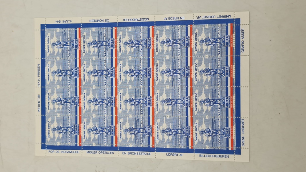 Ark mindes mærker fra De danske søfolk (D-Dag) 