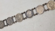Armbånd lavet af originale sølvmønter 