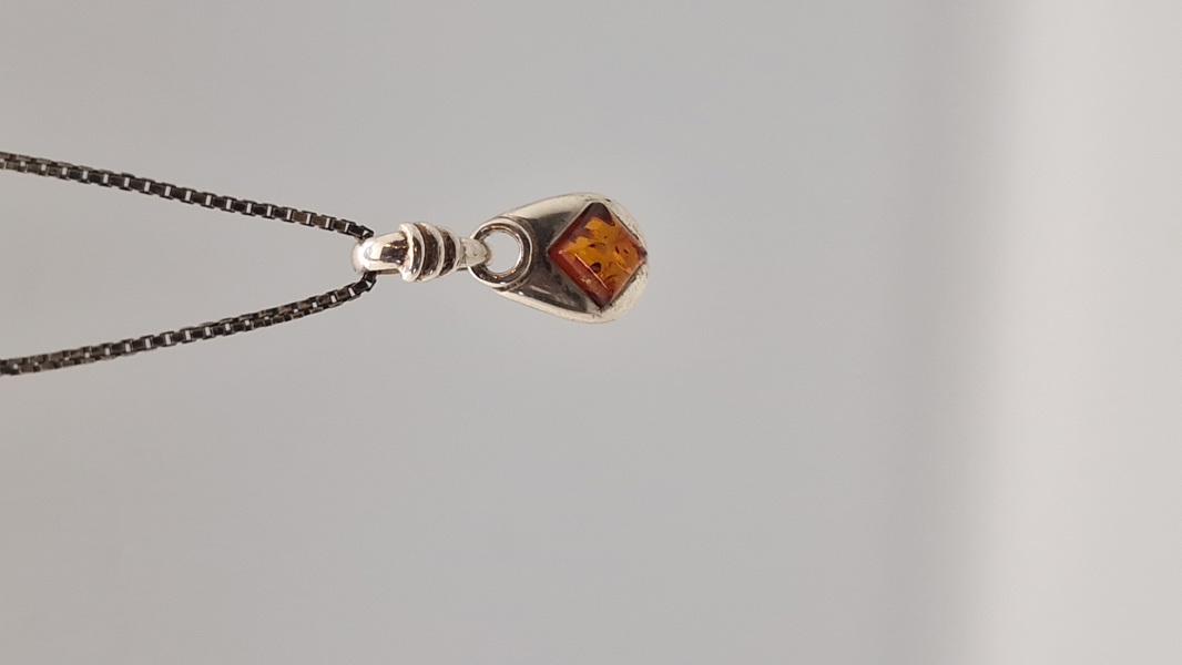 Sterling Sølvkæde med sølv vedhæng 