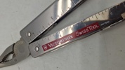 Victorinox multitool 
