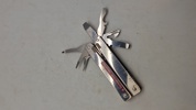 Victorinox multitool 