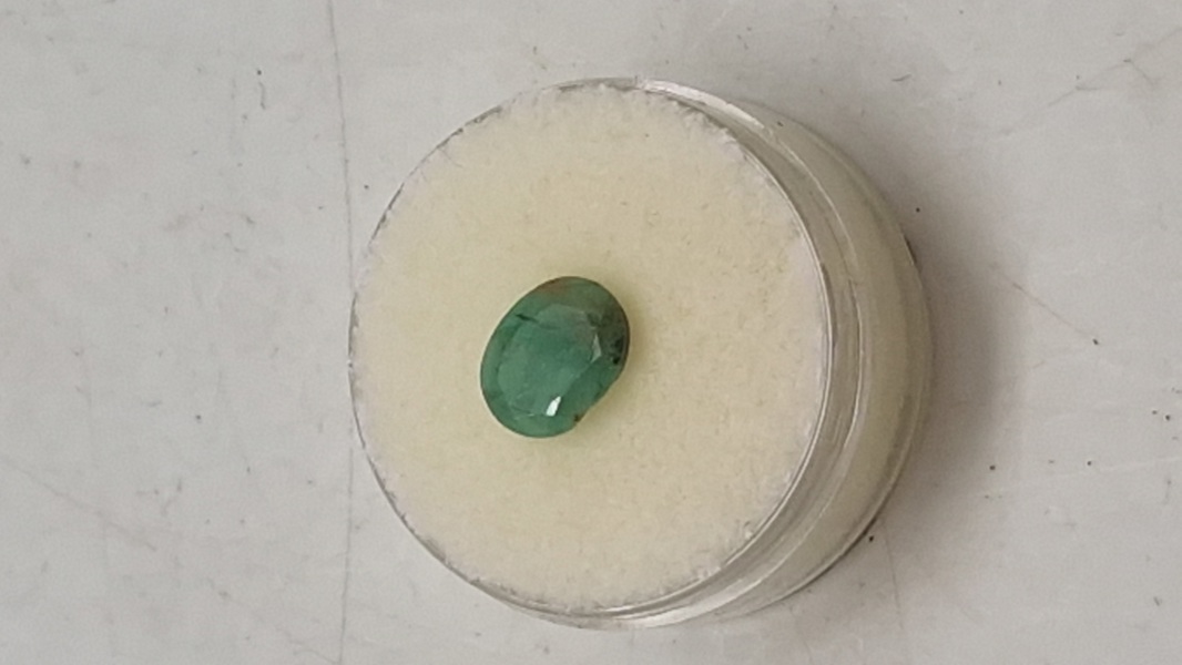 Ægte smaragd 0,29 = 1.45 ct