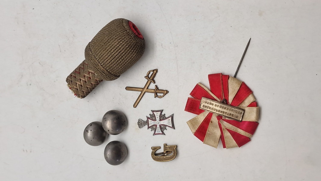 Lot diverse knapper, sløjfer mm.