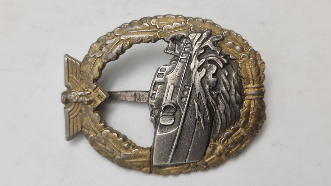 Tysk E bådsmærke original ? 