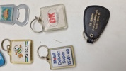 Samling bil nøgleringe mm. 