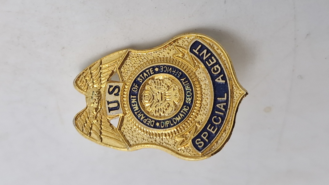 Original US Pin 