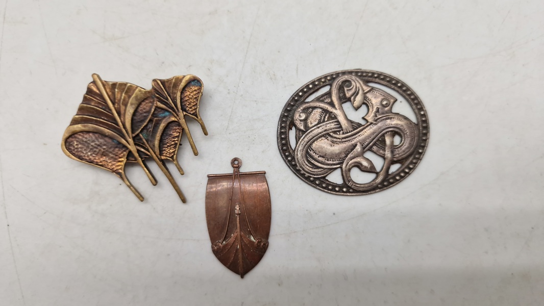 Samling Smykker i Vikinge stil 1930/ 40erne 